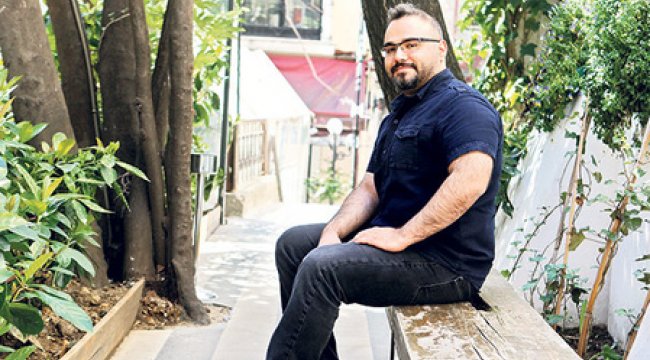 ‘Yazmak hep vazgeçilmezim oldu’