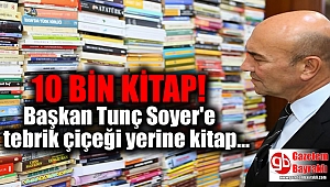 Başkan Tunç Soyer'e tebrik çiçeği yerine 10 bin kitap