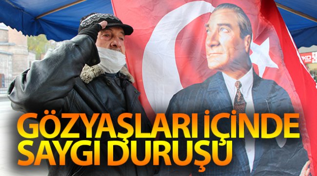 Ayakkabı boyacısından gözyaşları içinde saygı duruşu