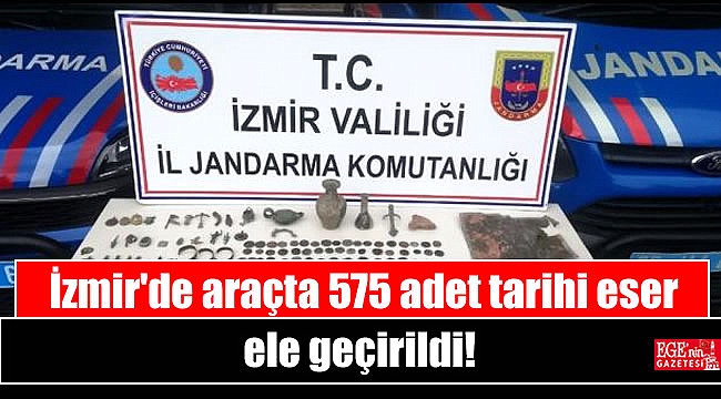 İzmir'de araçta 575 adet tarihi eser ele geçirildi