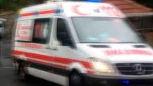 Bayraklı'da alacak - verecek kavgasında kan aktı