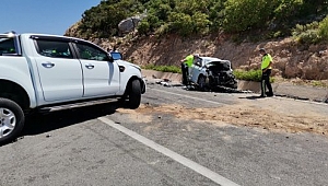 İzmir'de feci kaza: 1 ölü, 3 yaralı