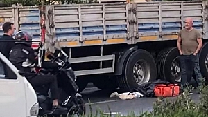 İzmir'de motosiklet ile tır çarpıştı: 1 ölü, 1 yaralı