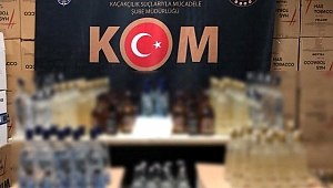 İzmir'de polis 3 haftada piyasa değeri 4 milyon lira olan kaçak ürün ele geçirdi