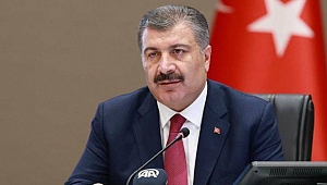 Bakan Koca, tarihi rekoru gece yarısı paylaştı: Bir günde 1 milyon 416 bin 795 doz aşı yapıldı