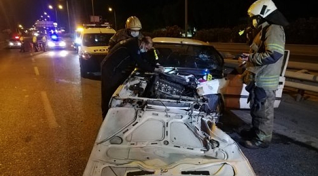 İzmir'de feci kaza: 3 kişi yaralandı