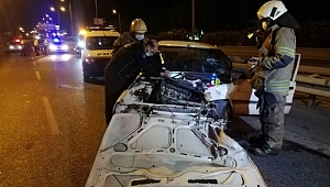İzmir'de feci kaza: 3 kişi yaralandı