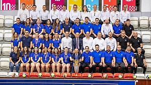 Tarihi başarının mimarları aynı karede buluştu