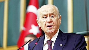Bahçeli: Gülen de derdest edilip getirilmeli