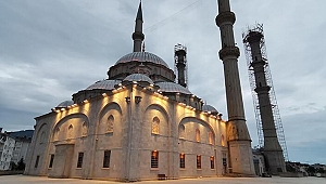Cami hoparlörlerinden 'sel' ve 'heyelan' uyarısı