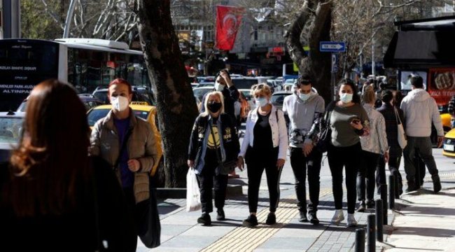 Delta Etkisindeki Türkiye'de Aşılama Yetersiz Kaldı