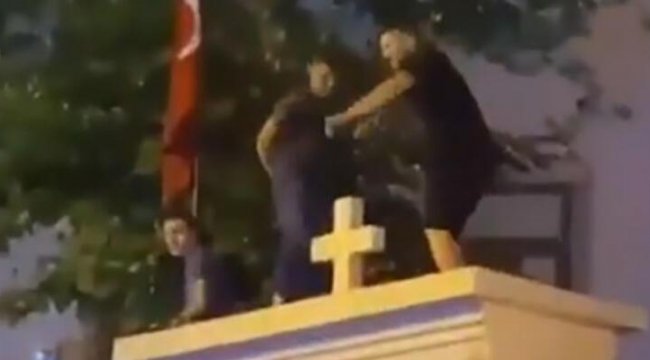 Erdoğan'dan kiliseye saygısızlığa tepki: Kabul etmemiz mümkün değil