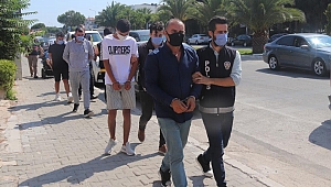 Eğlence merkezi önündeki cinayete ilişkin adliyeye sevk edilen 4 kişi serbest bırakıldı