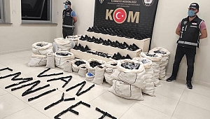 Son Dakika: Bir iş yerinde 1300 tabanca ele geçirildi