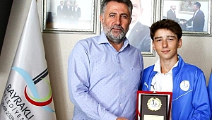 Bayraklılı güreşçi dünya şampiyonu oldu