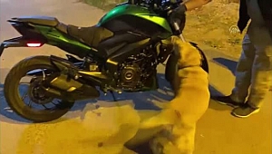 Bir motosikletlinin üzerinde 1 kilogram uyuşturucu ele geçirildi