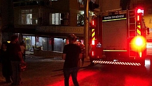İzmir'de depoda patlama ve ardından çıkan yangında 4 kişi yaralandı