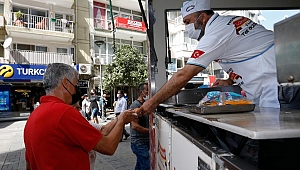 Konak’ta futbol camiasına yakışan anma