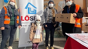 LÖSEV Mutlu et paketleri ile mutluluk paylaştıkça çoğalıyor
