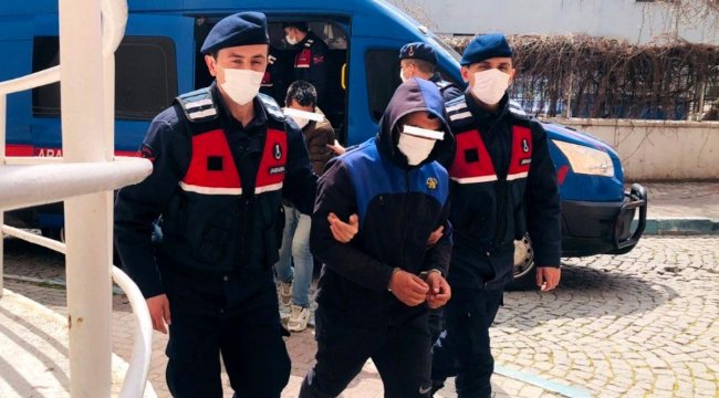 İzmir'de hırsızlara göz açtırman jandarma 5 kişiyi yakaladı