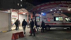 Silahlı kavgada yaralan 2 kişiden 1'i öldü