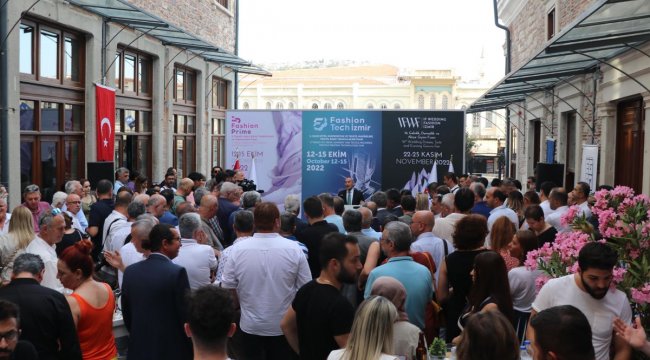 İzmir'de bu yıl düzenlenecek üç moda fuarının tanıtım toplantısı yapıldı