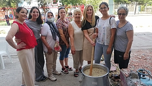 Bayraklı İzmirliler Derneği'nden Gelenekselleşen Aşure Etkinliği