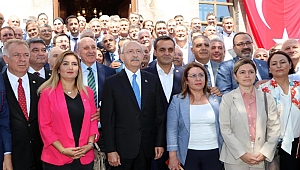 Kılıçdaroğlu, 120 milletvekili ile Erzurum'a geldi