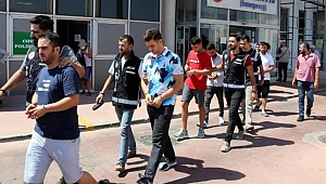 Yunanistan'a kaçmaya çalışan 5 FETÖ şüphelisi yakalandı