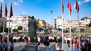 Zafer Bayramı’nın 100’üncü yılı Bayraklı’da da kutlandı