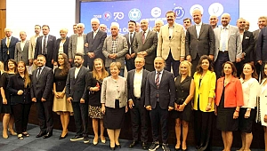 TOBB Başkanı Hisarcıklıoğlu, İzmir'de Arabuluculuk Merkezi'ni açtı