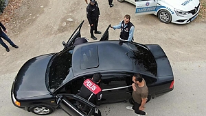 81 ilde Huzurlu Sokaklar ve Terör Suçları Uygulaması: Aranan 769 kişi yakalandı
