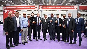 Başkan İduğ İZTO Ailesi kucaklaştı