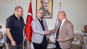 Başkan Soyer ödüllü tasarımcıları ağırladı