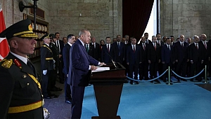 Cumhuriyetimiz 99 yaşında! Cumhurbaşkanı Erdoğan, Atatürk'ün huzurunda