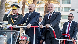 İzmir’de 29 Ekim gururu