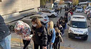 11 ildeki dolandırıcılık operasyonunda 20 kişi tutuklandı