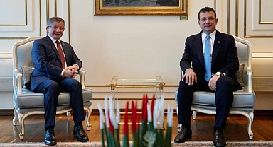 Ahmet Davutoğlu'ndan İmamoğlu'na ziyaret