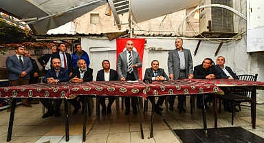 Başkan Soyer Ege Mahallesi’ni ziyaret etti “Yerinizden yurdunuzdan olmayacaksınız”