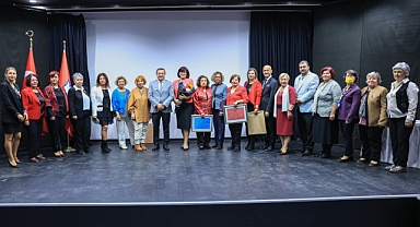 Batur’dan Kadın Kuruluşları Birliği’ne Tam destek