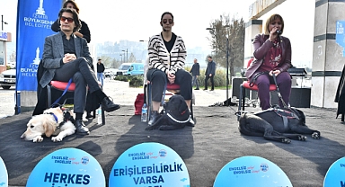 Büyükşehir’den engelleri aşan uygulama: Rehber köpekler toplu ulaşımda