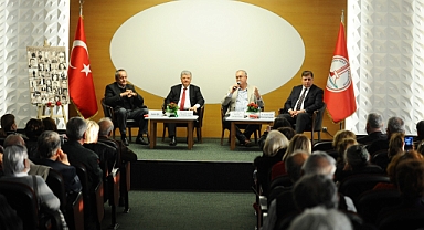 Karşıyaka'da Uğur Mumcu ve Demokrasi Şehitleri anıldı
