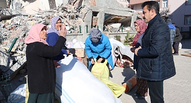 Başkan Kırgöz'den Deprem Bölgesi Ziyareti