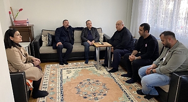 Başkan Sürekli dernek ve depremzede ziyaretlerini sürdürüyor “Depremzedelerimizi bir an bile yalnız bırakmayacağız”