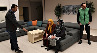 Bornova’dan depremzedelere psikolojik destek
