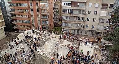 Deprem sonrası Bakan Akar duyurdu: Maalesef 3 şehidimiz var