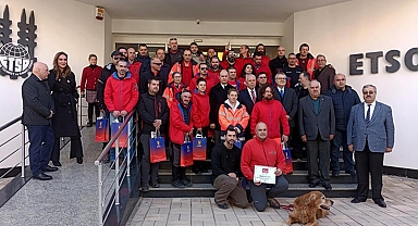 Enkazdan 31 kişiyi kurtaran Bulgar ekip, ülkesine döndü