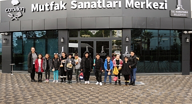 Geleceğin şefleri mutfakta