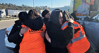 LÖSEV 1 haftada 10 tır malzeme ile deprem bölgesine gitti