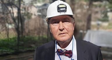 Prof. Dr. Övgün Ahmet Ercan, afet bölgesindeki vatandaşları uyardı: Evlerinize girmeyin